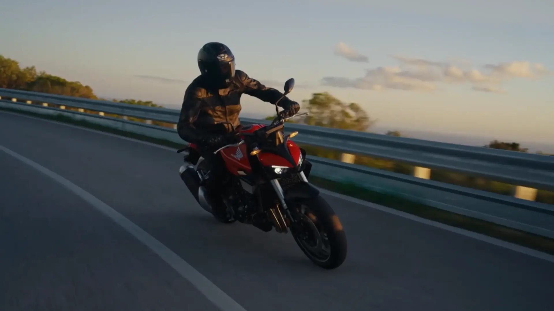 Honda triệu hồi mô tô CB1000 Hornet để khắc phục lỗi kỹ thuật